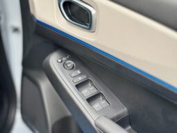 
										Honda Vezel Z Play Moonroof 2025 full									