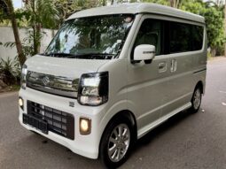 
										Suzuki Every Wagon PZ Turbo Special 2025 full									