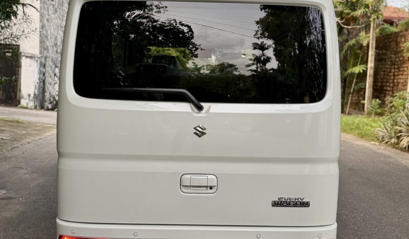 
								Suzuki Every Wagon PZ Turbo Special 2025 full									