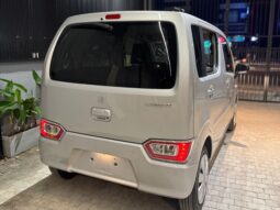 
										Suzuki Wagon R FX 2024 full									