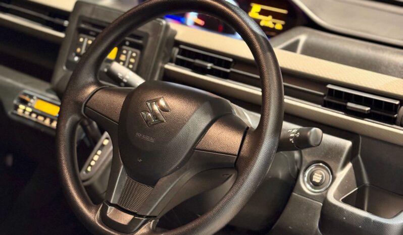 
								Suzuki Wagon R FX 2024 full									