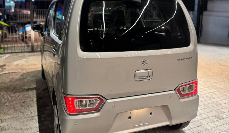 
								Suzuki Wagon R FX 2024 full									